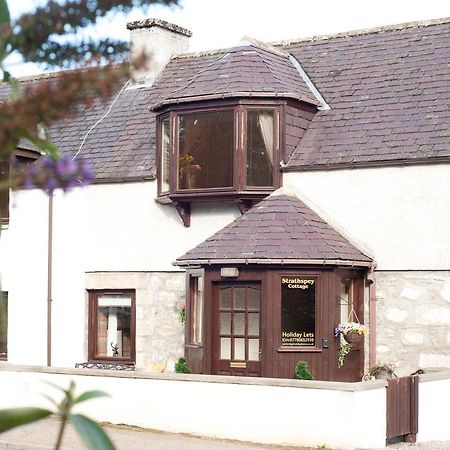 Strathspey Cottage キャルブリッジ エクステリア 写真